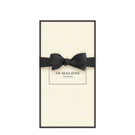Wood Sage & Sea Salt Cologne Eau De Cologne Jo Malone London Wood Sage & Sea Salt is an intriguing and sophisticated Eau de Cologne that captures the essence of the coastal landscape. The fragrance evokes the rugged charm of the seaside, blending earthy a