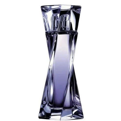 Hypnose Eau De Parfum Lancôme Hypnôse is an enchanting and captivating fragrance that embodies sensuality and allure. This Eau de Parfum is celebrated for its hypnotic and seductive qualities, making it a signature scent for those who want to leave a last