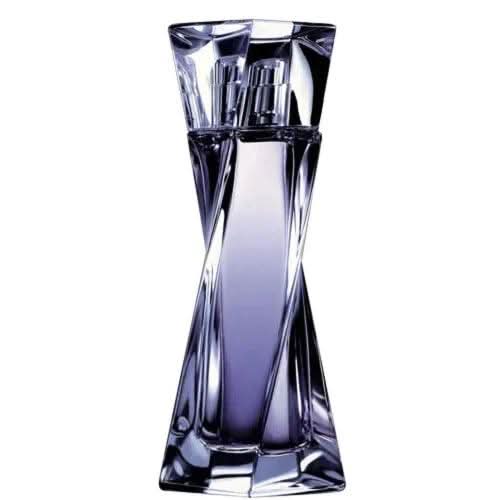 Hypnose Eau De Parfum Lancôme Hypnôse is an enchanting and captivating fragrance that embodies sensuality and allure. This Eau de Parfum is celebrated for its hypnotic and seductive qualities, making it a signature scent for those who want to leave a last