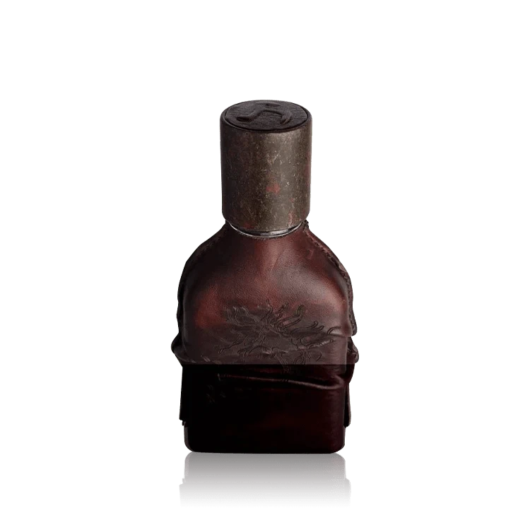 Cuoium Parfum Orto Parisi Cuoium is a bold and captivating fragrance, celebrated for its rich, leathery, and smoky composition. Inspired by the strength and resilience of leather, Cuoium is a perfect choice for those who seek a scent that embodies raw mas