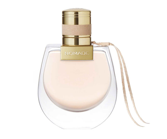 Nomade Eau de Parfum Chloé Nomade Eau De Parfum Fragrance DescriptionChloé Nomade Eau De Parfum captures the essence of bohemian, adventurous, and unforgettable experiences. This fragrance invites you on a mysterious journey, exploring untamed landscapes