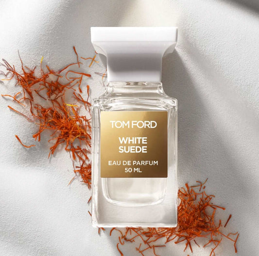 White Suede Eau De Parfum Tom Ford White Suede Eau De Parfum is a luxurious and sophisticated fragrance that embodies the elegance and softness of suede, offering a refined olfactory experience. Part of Tom Ford's Private Blend collection, White Suede is